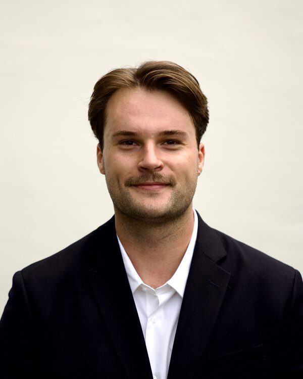 Vice voorzitter & Penningmeester - Pjotr Leeuw